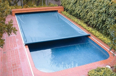 Exploring Different Types of Pool Safety Covers