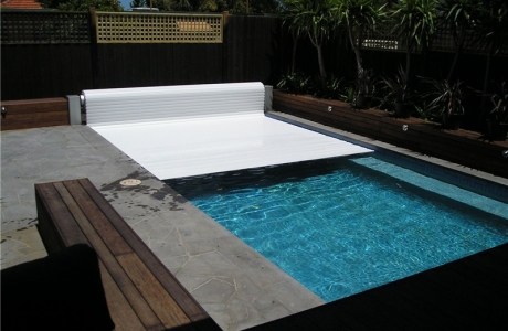 Exploring the Lifespan of Automatic Safety Pool Covers